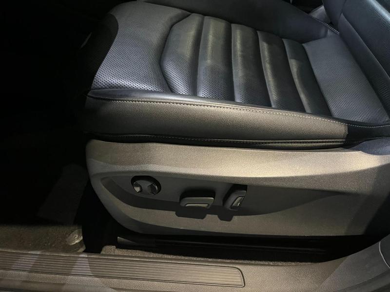 Volkswagen Taos Highline 250 TSI - foto 10
