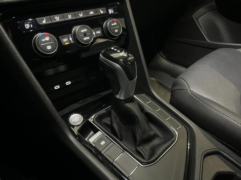Volkswagen Taos Highline 250 TSI - foto 7