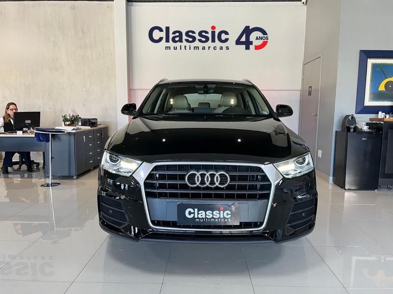 Audi Q3 2019 à venda