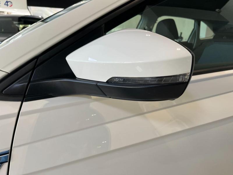 Volkswagen Nivus Comfortline 1.0 200 TSI Flex Aut. - foto 11