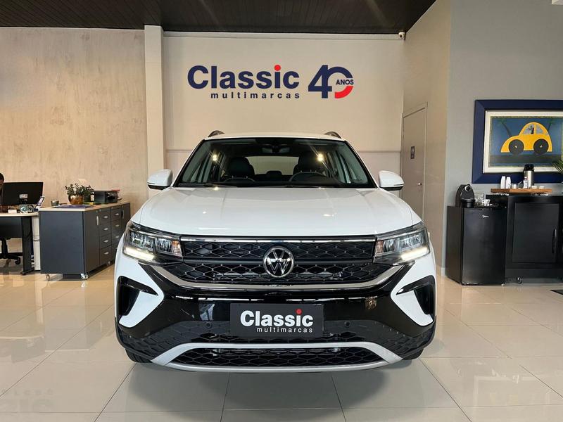 Volkswagen Taos 2023 à venda