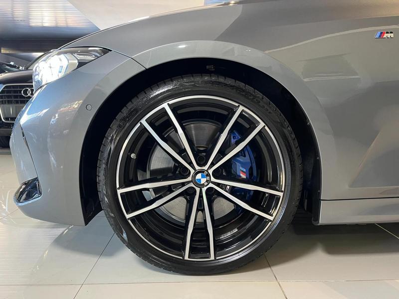 BMW 320i M Sport Flex - foto 12