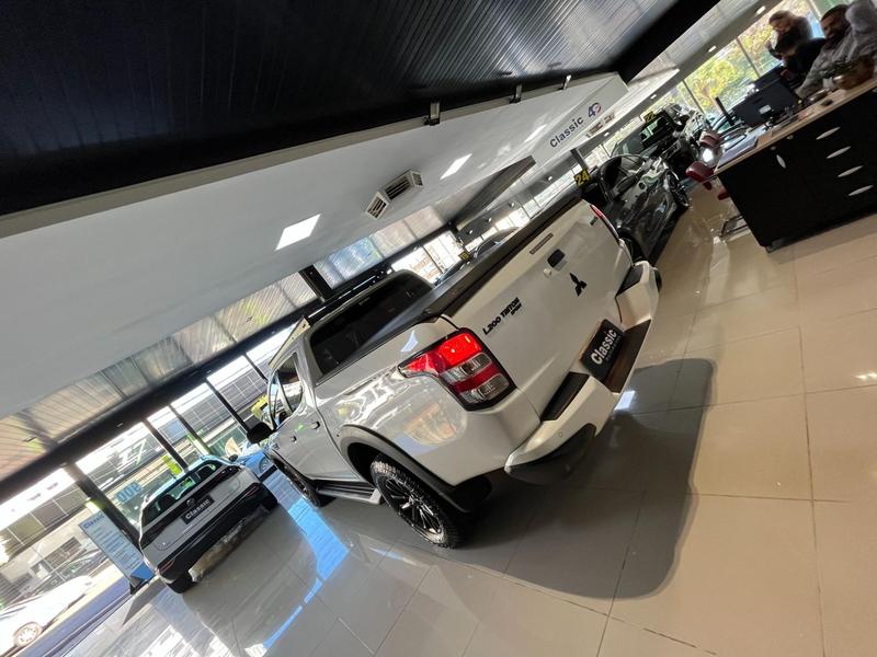 Mitsubishi Triton Sport Hpe S - foto 15