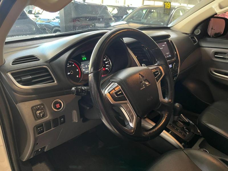 Mitsubishi Triton Sport Hpe S - foto 2