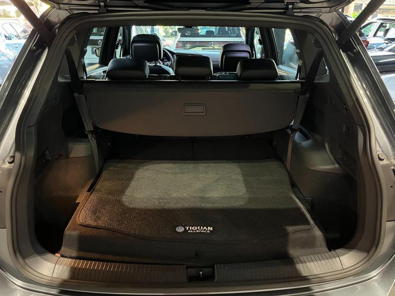 Volkswagen Tiguan Allspace R Line 350 TSI 2.0 4X4 - foto 17