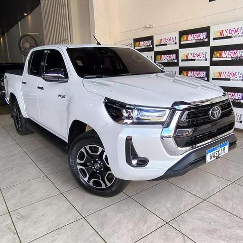 TOYOTA HILUX CD SRX 4X4 2.8 TDI 16V DIESEL AUT
