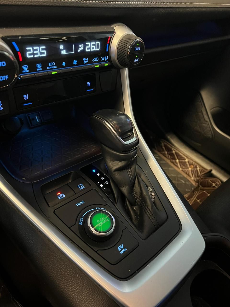 Toyota Rav4h 25l S 4wd 2019