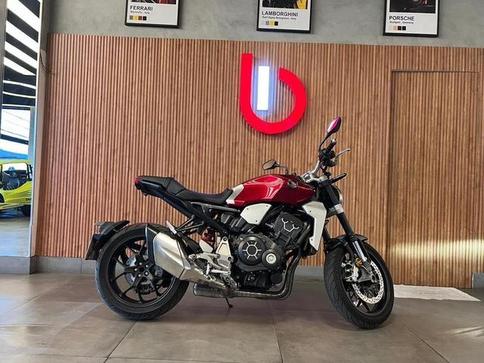 HONDA CB 1000R