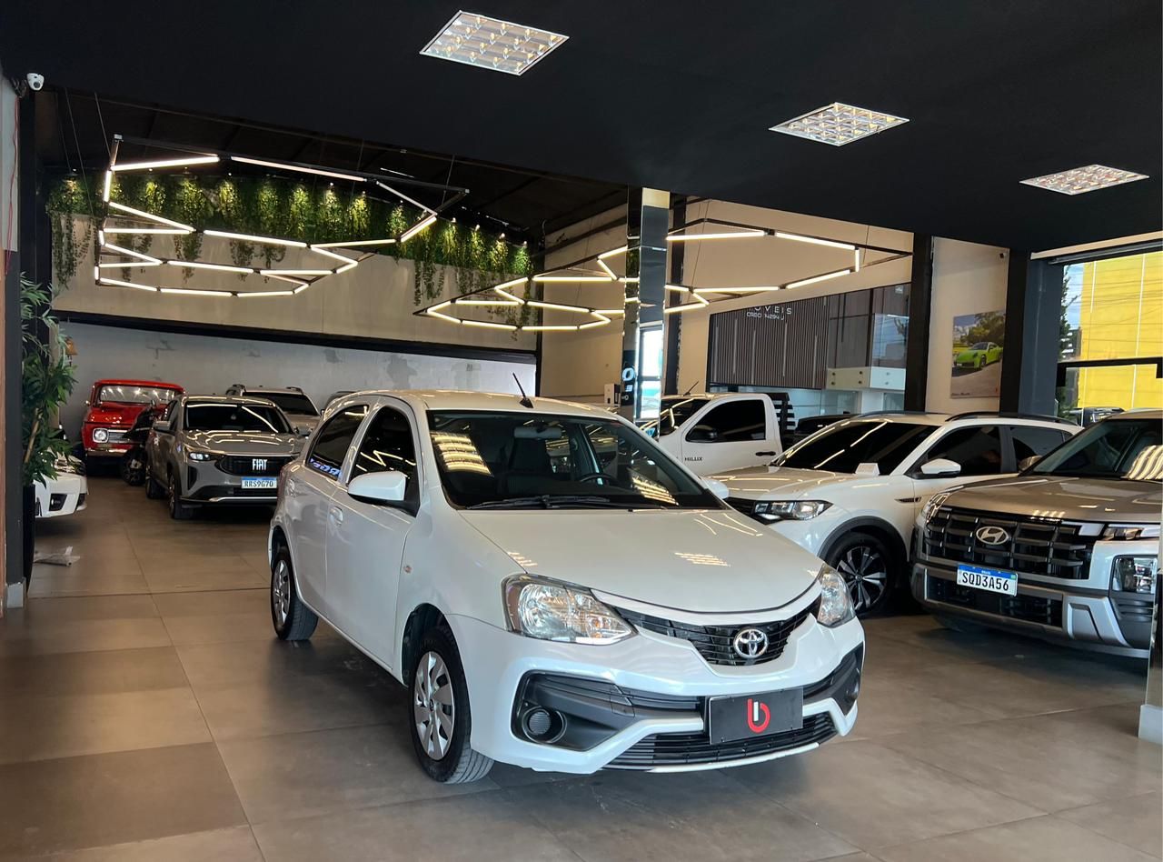 Toyota Etios 1.3 2018