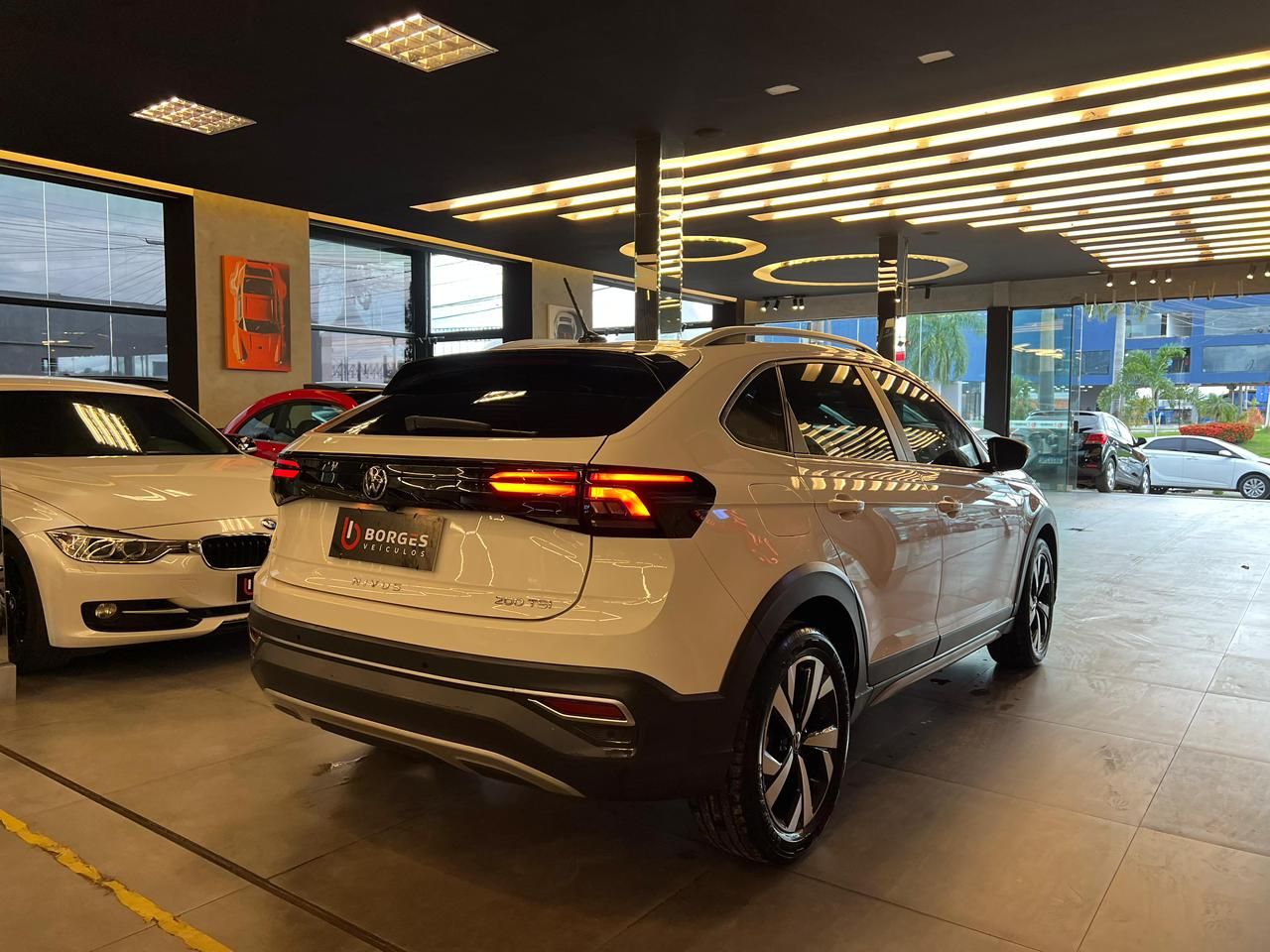 Volkswagen Nivus Highline 1.0 200 TSI Flex AUT. 2024