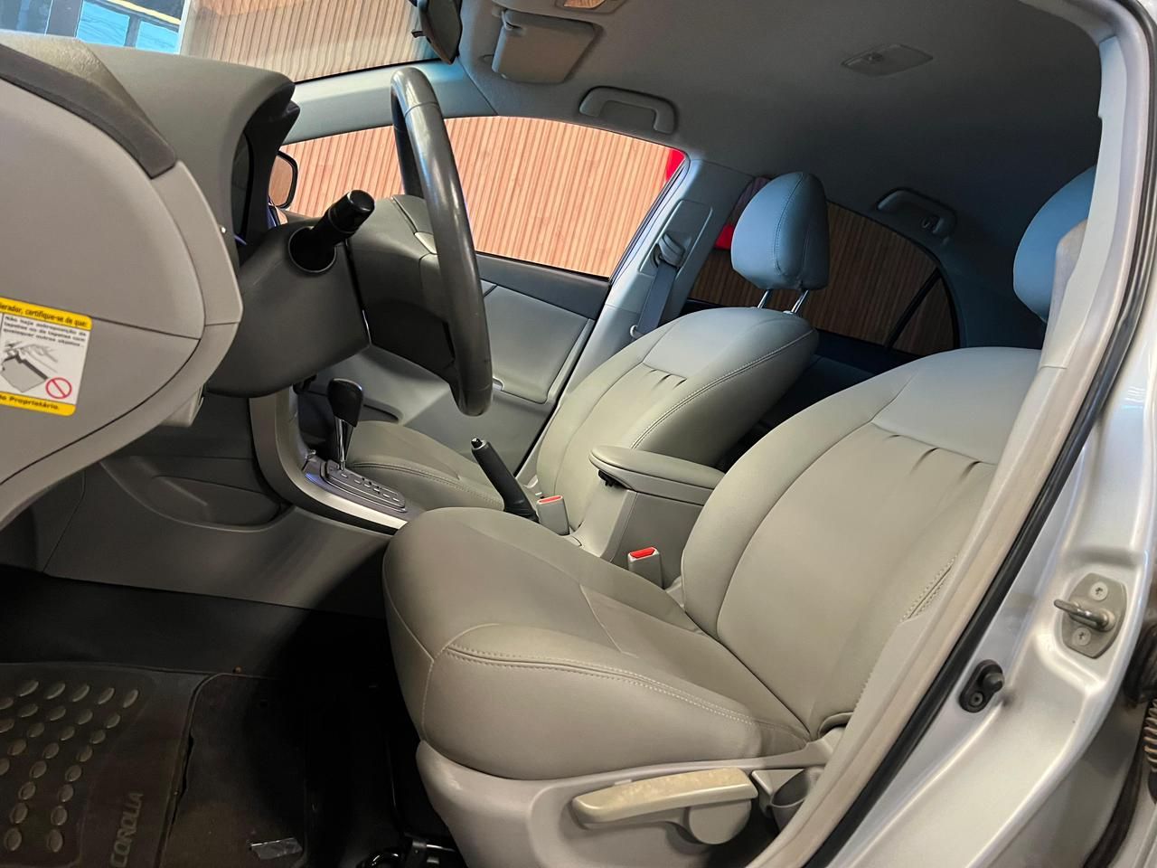 Toyota Corolla 2.0 XEI 16V Flex 4p Automatico 2010