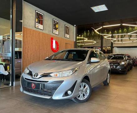 TOYOTA YARIS HB XL 13 AT