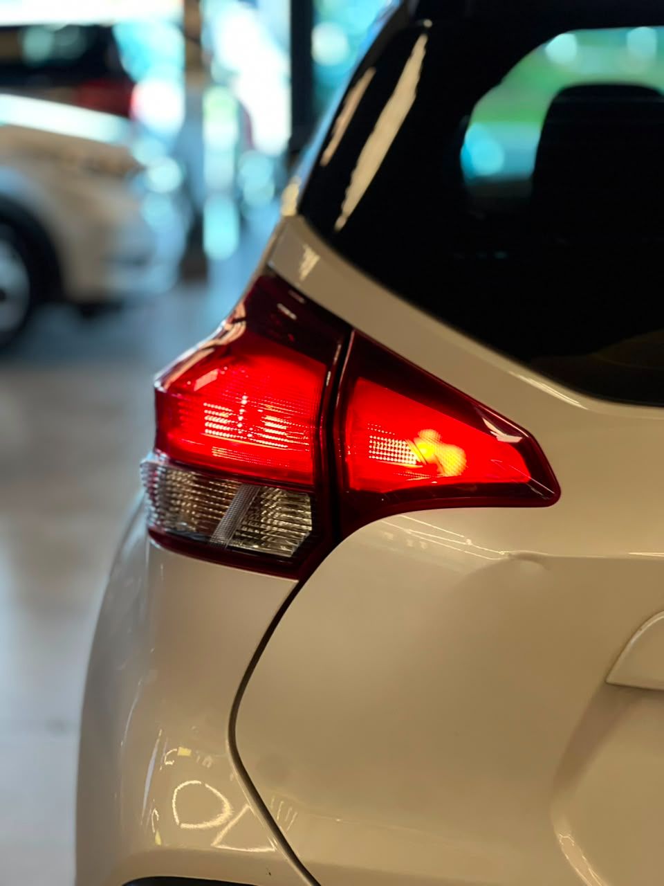 Nissan Kicks Sv CVT 1.6 16V Flex 5p AUT 2020