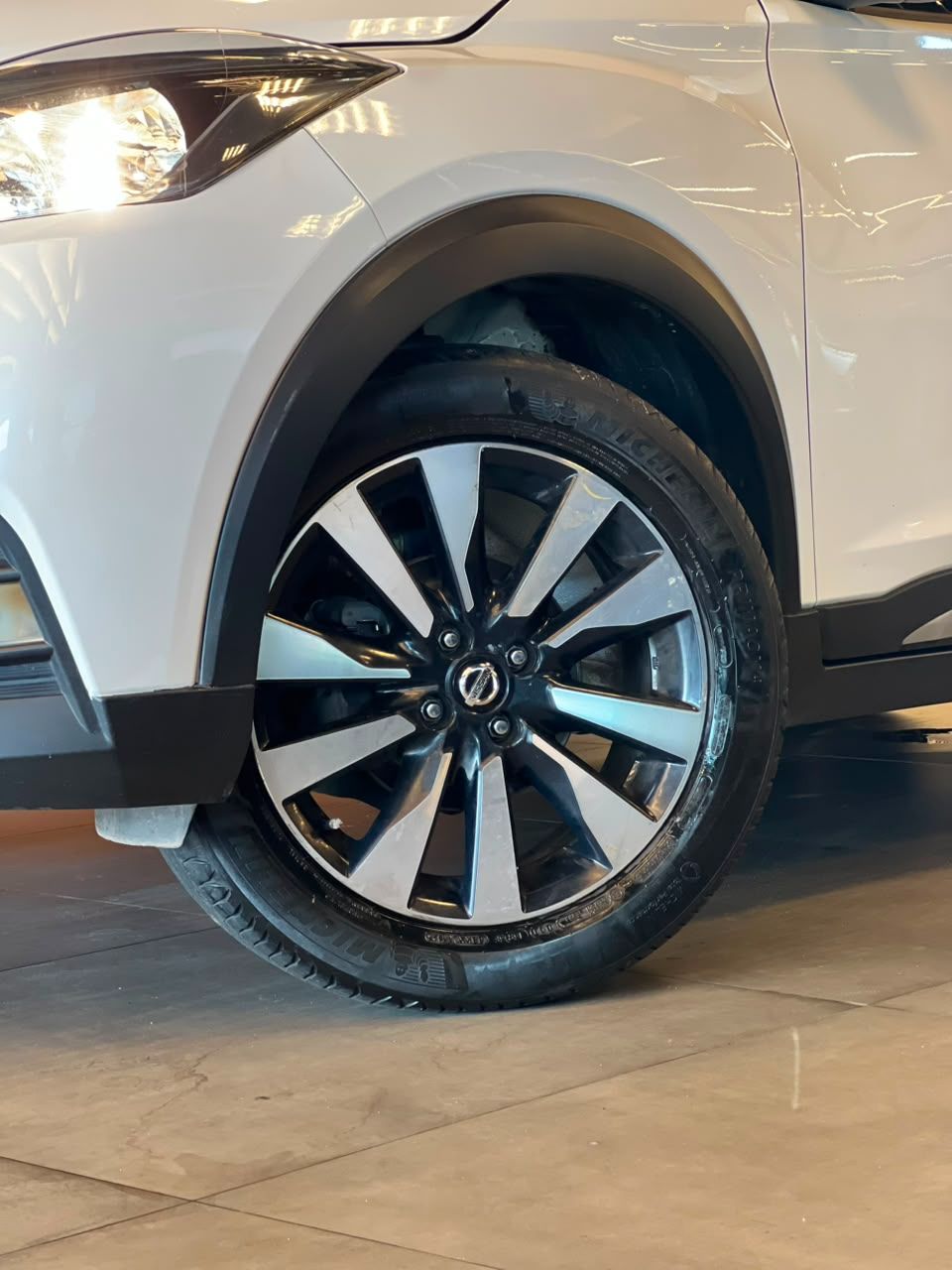 Nissan Kicks Sv CVT 1.6 16V Flex 5p AUT 2020