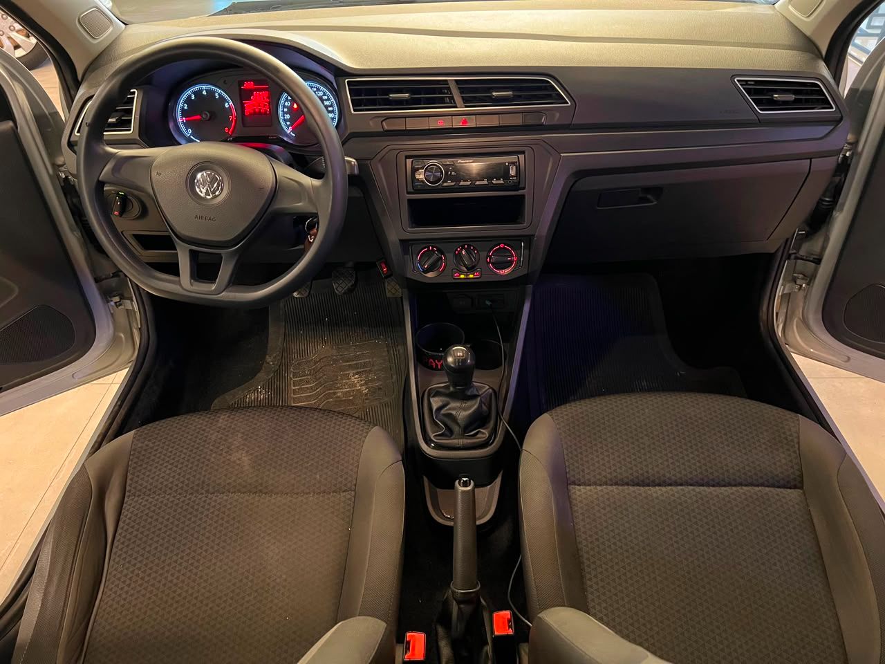 Volkswagen Voyage MPI 2023