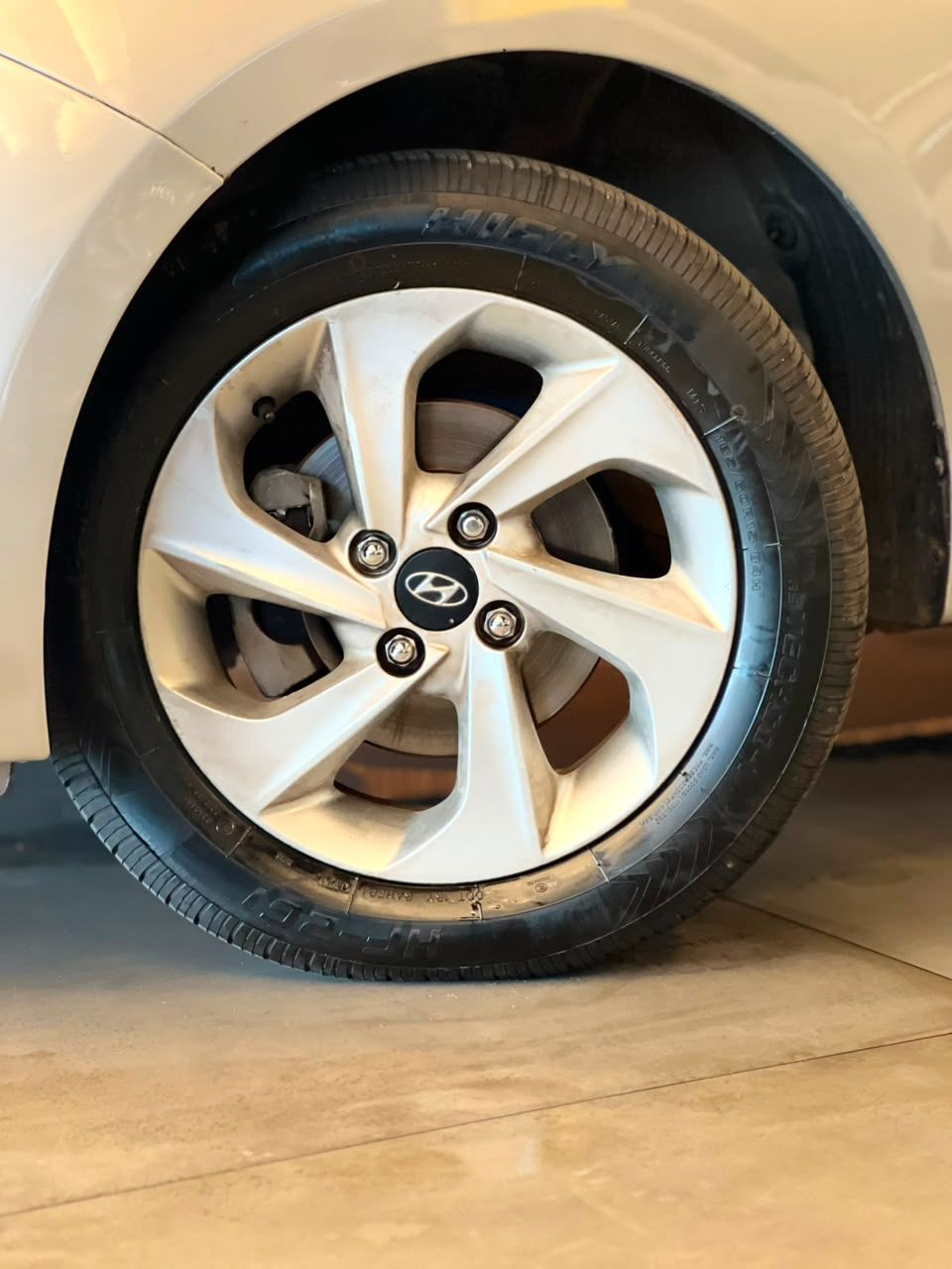 Hyundai Hb20s 1.6 Comfort Style 16V Flex 4p Manual 2017