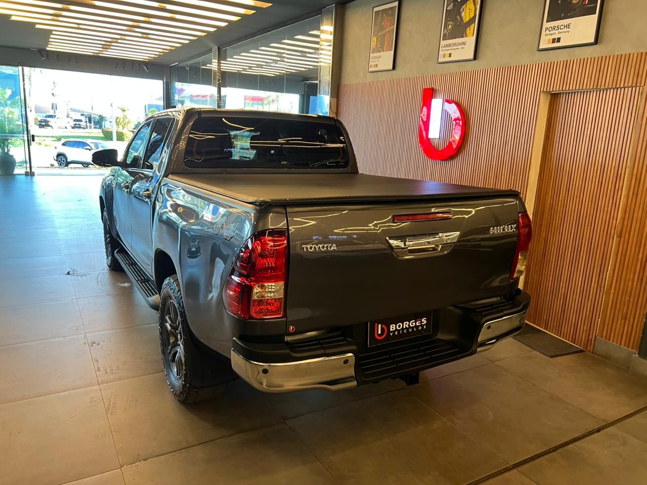 Toyota Hilux CD SR A4FD 2023