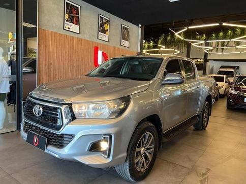 TOYOTA HILUX CD SRV 4X4 2.7 FLEX 16V AUT.