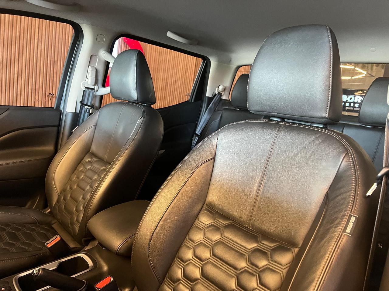 Nissan Frontier Xe CD 4x4 2.3 Bi-tb AUT 2024