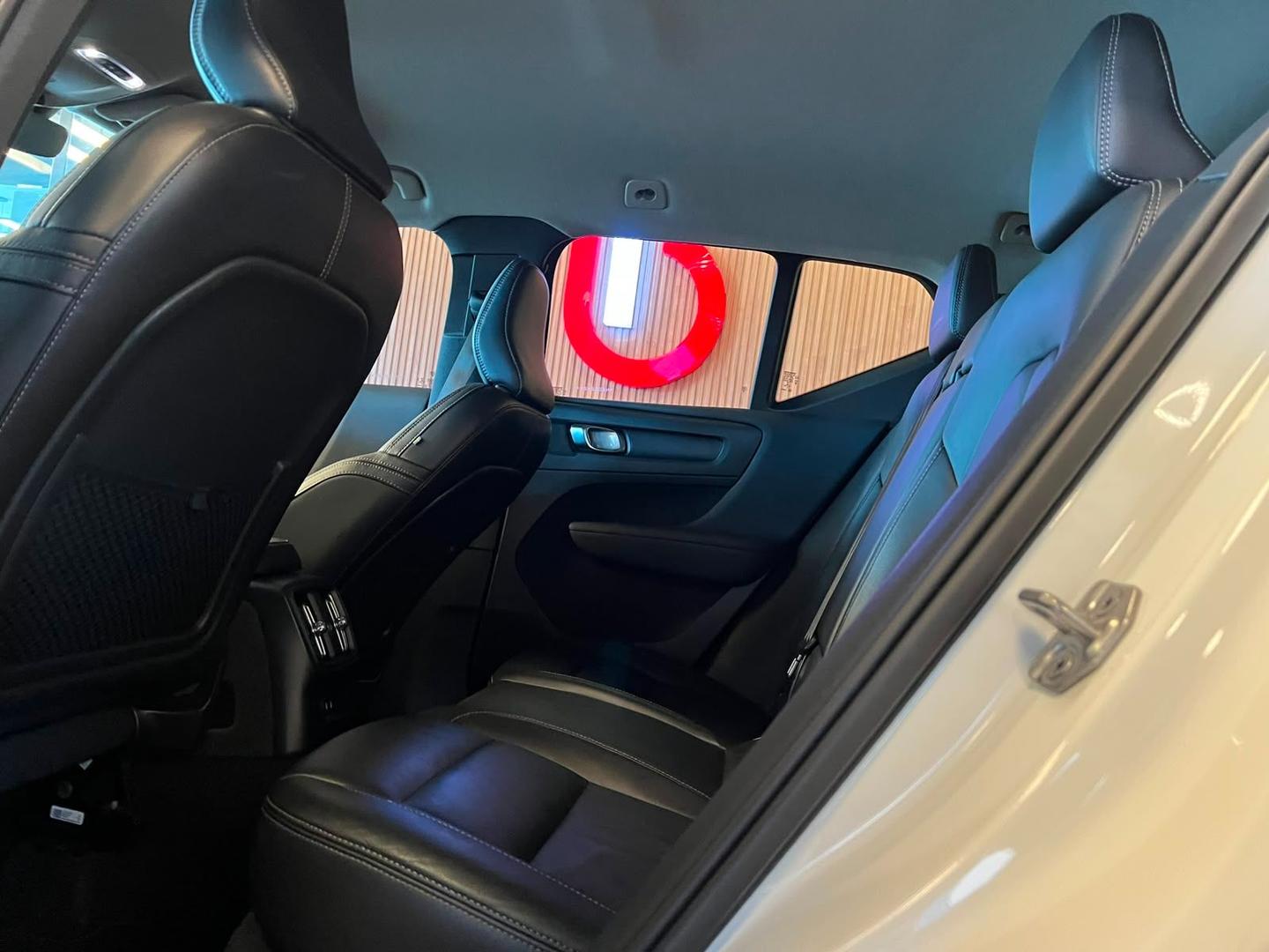 Volvo Xc 40 T-5 Inscription 1.5 Fwd Hibrido 2022