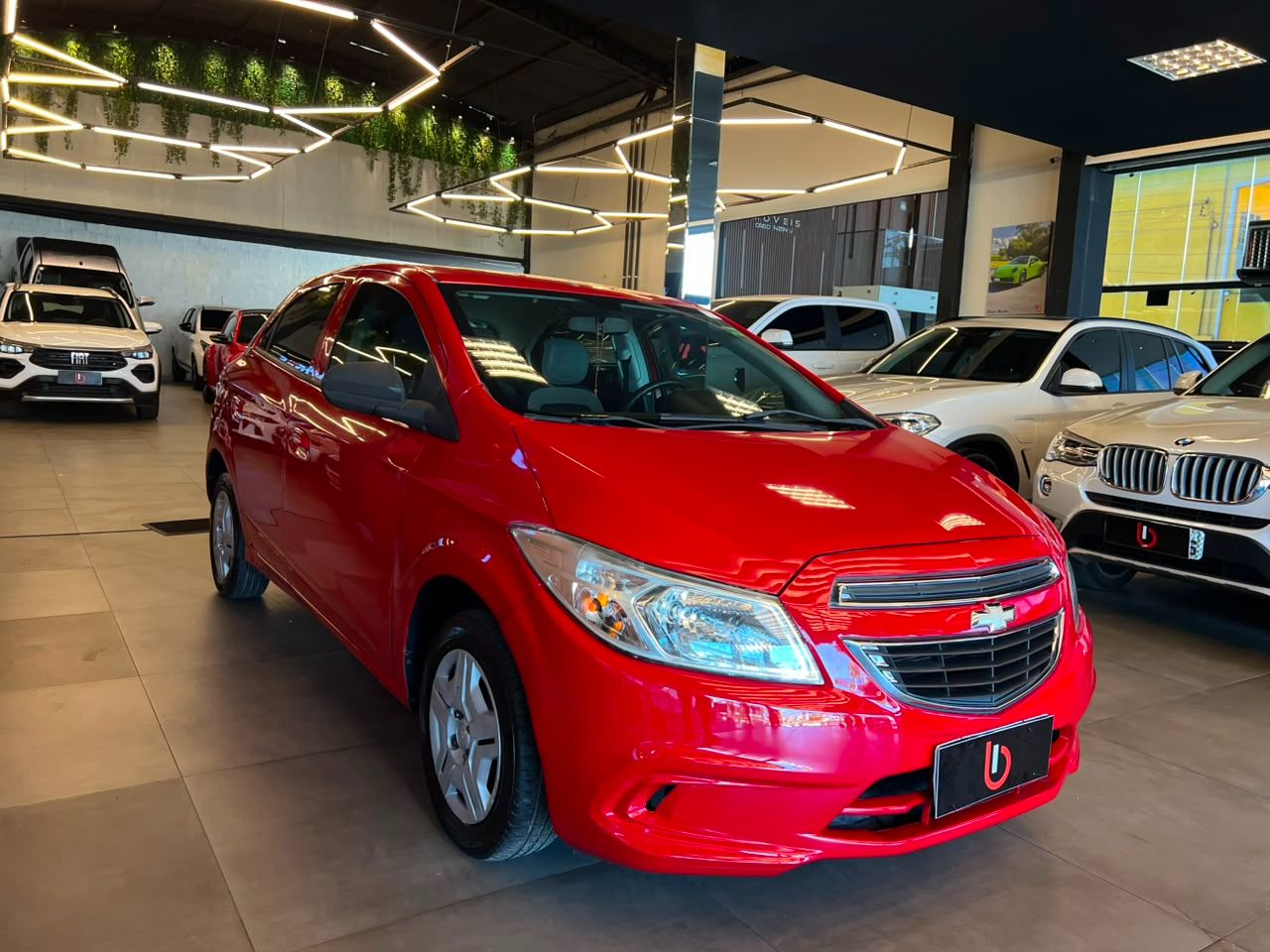 Chevrolet Onix Hatch LT 1.0 12v Flex 5p Mec 2016