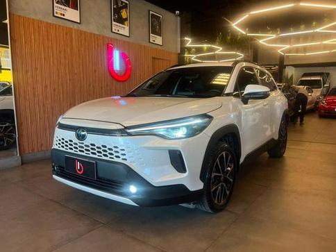 TOYOTA CCROSS XRE 20