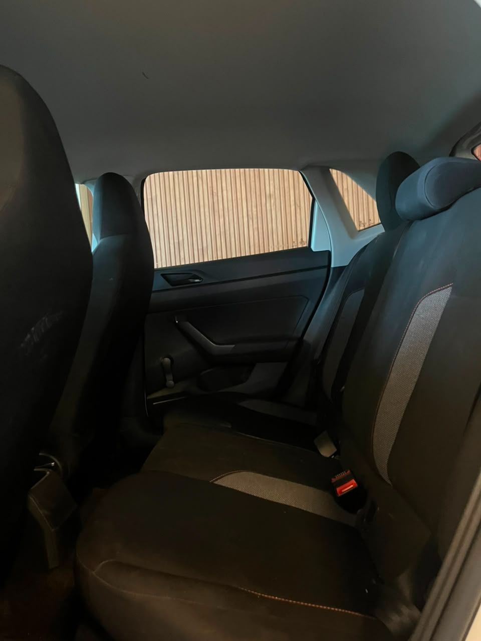 Volkswagen Polo 1.0 MPI Total Flex Manual 2024