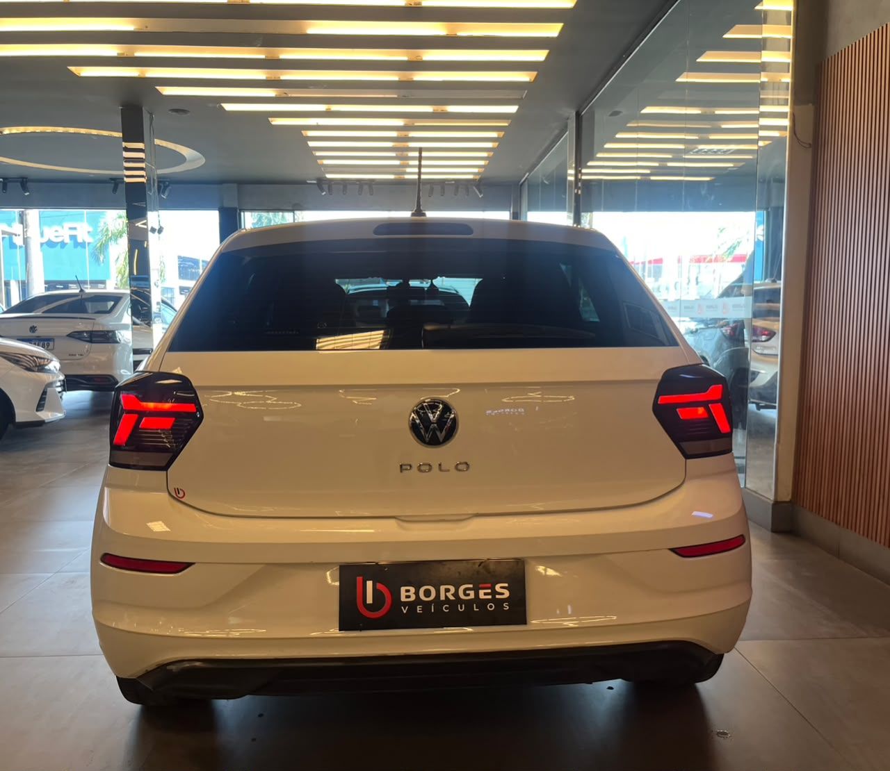 Volkswagen Polo 1.0 MPI Total Flex Manual 2024