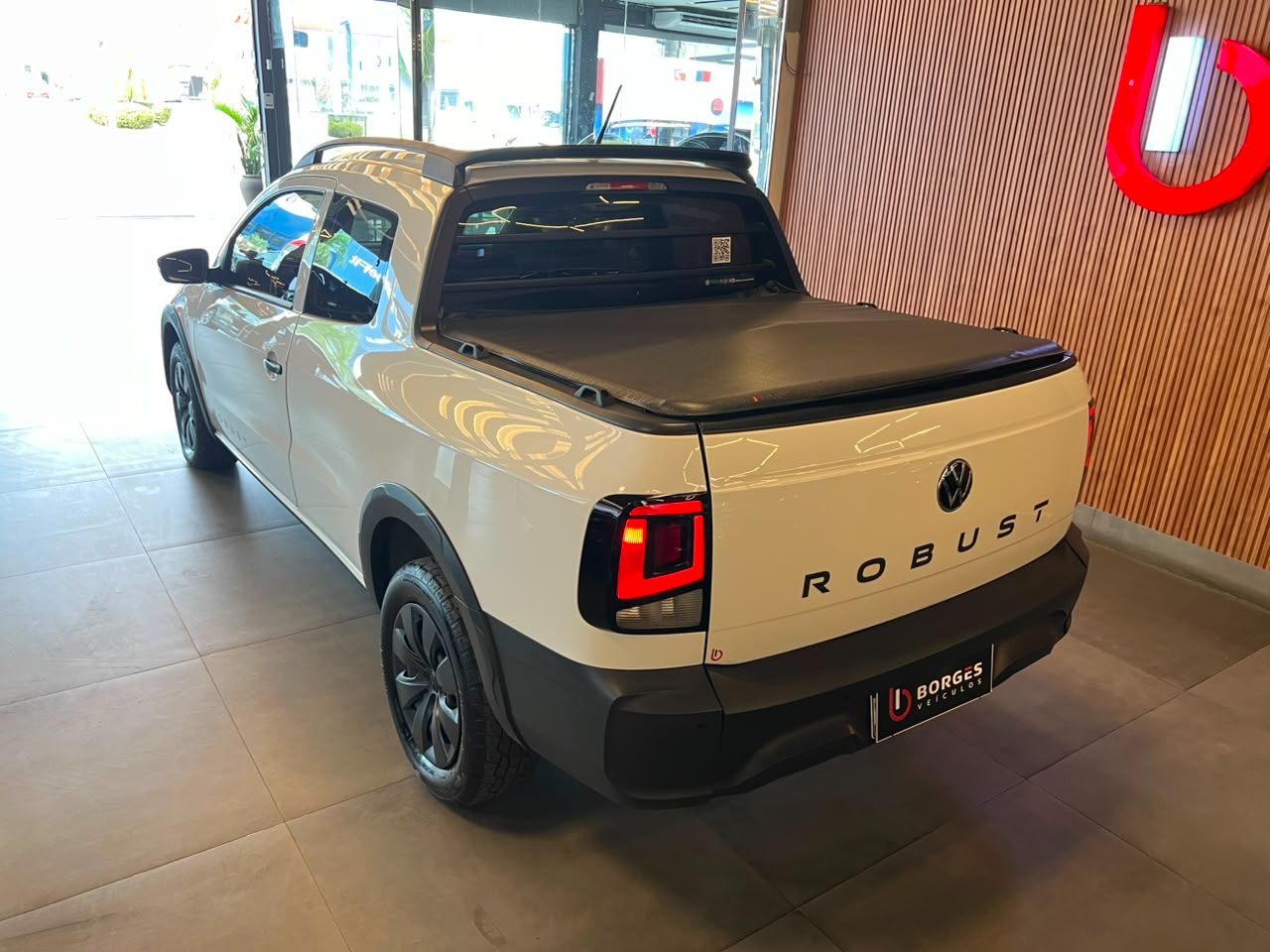 Volkswagen Saveiro Robust 1.6 Total Flex CD 2024