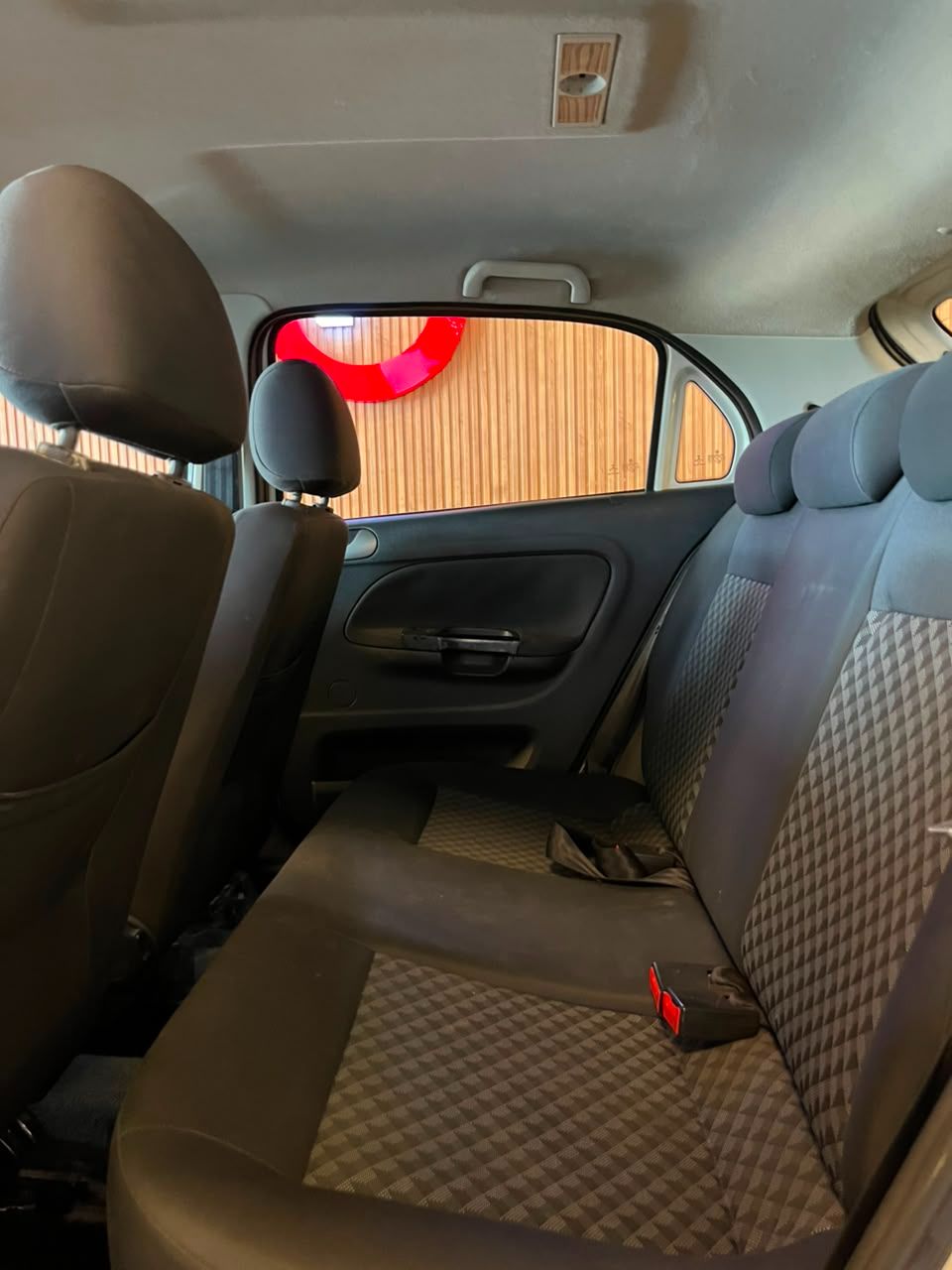 Volkswagen Gol 1.0 Comfortline 2p 2015