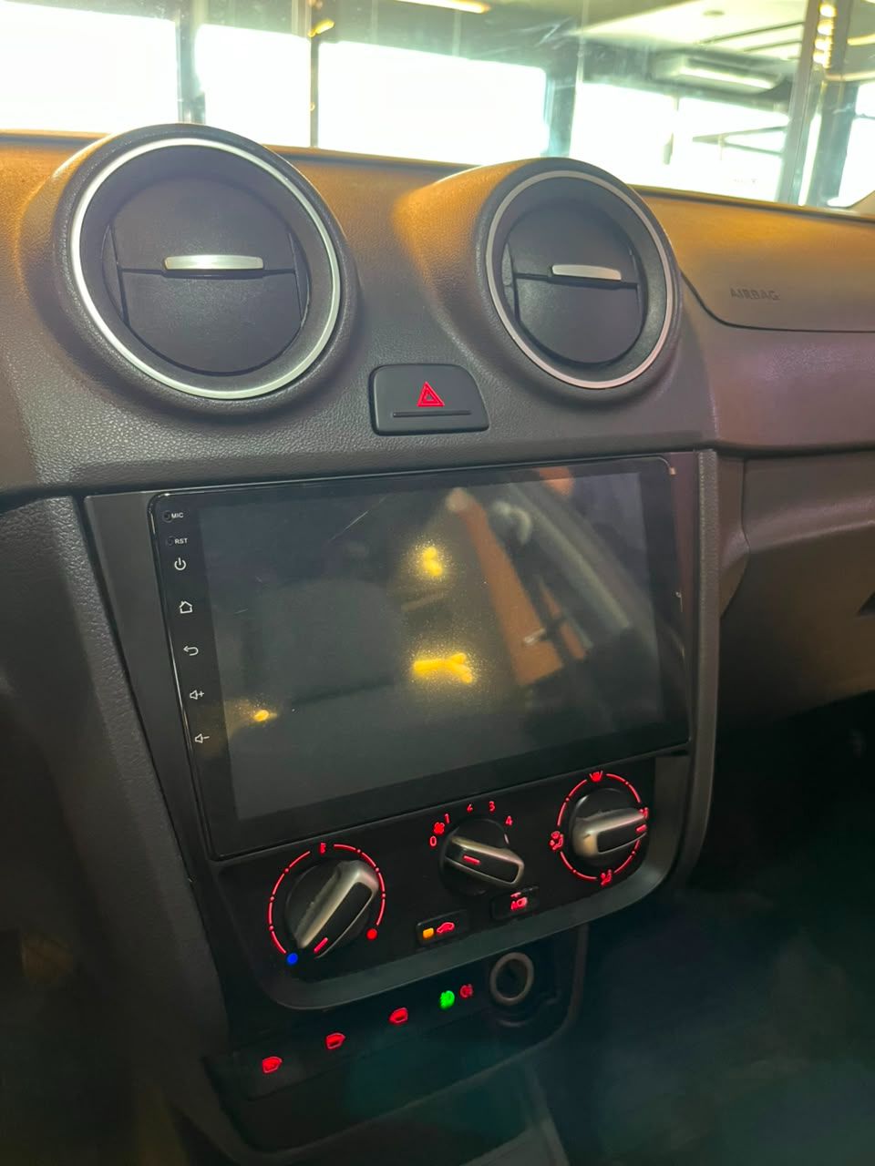 Volkswagen Gol 1.0 Comfortline 2p 2015