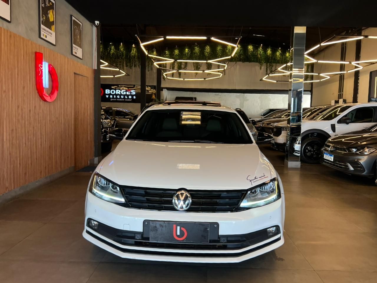 Volkswagen Jetta Highline 2.0 TSI 16V 4p Tiptronic 2017