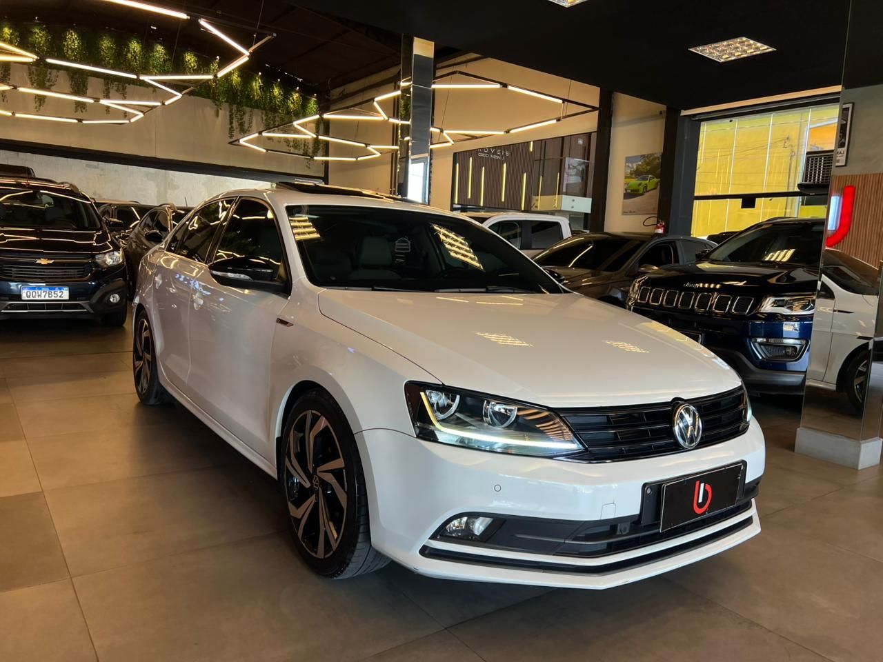 Volkswagen Jetta Highline 2.0 TSI 16V 4p Tiptronic 2017