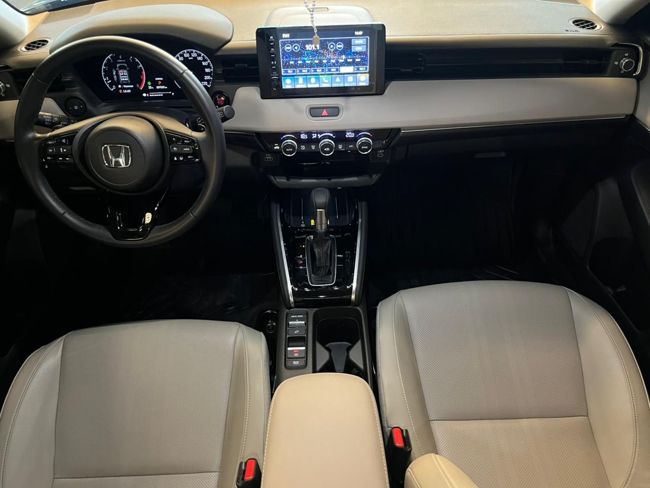 Honda HR-V Touring 2026