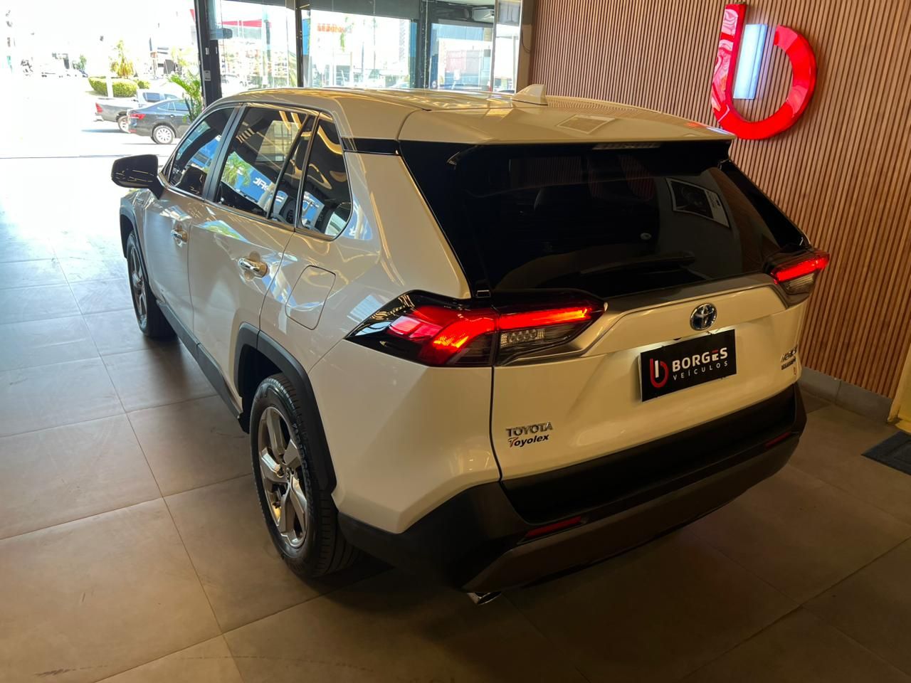 Toyota Rav4h 25l S 4wd 2019