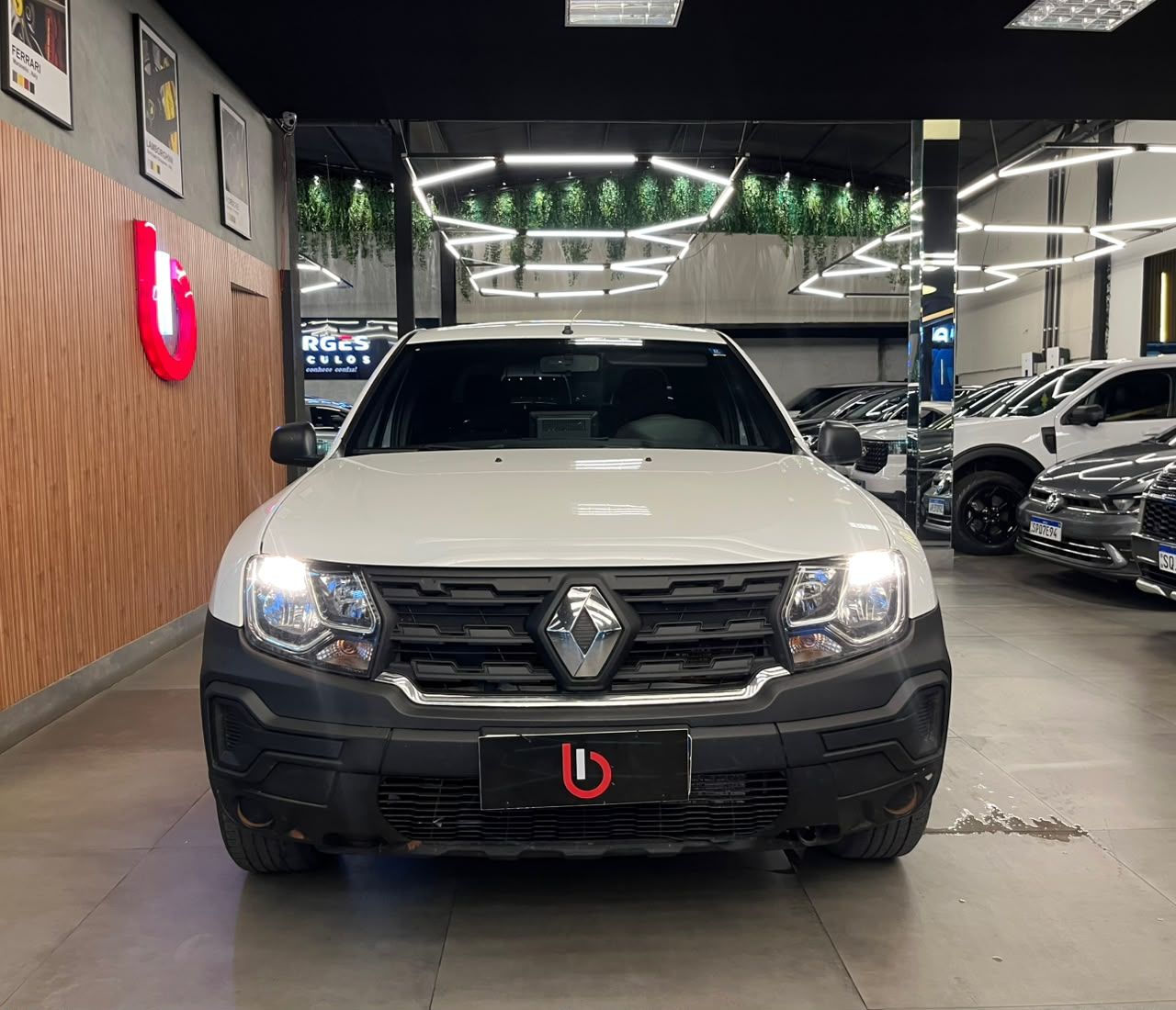 Renault Oroch 16 4x2 2024