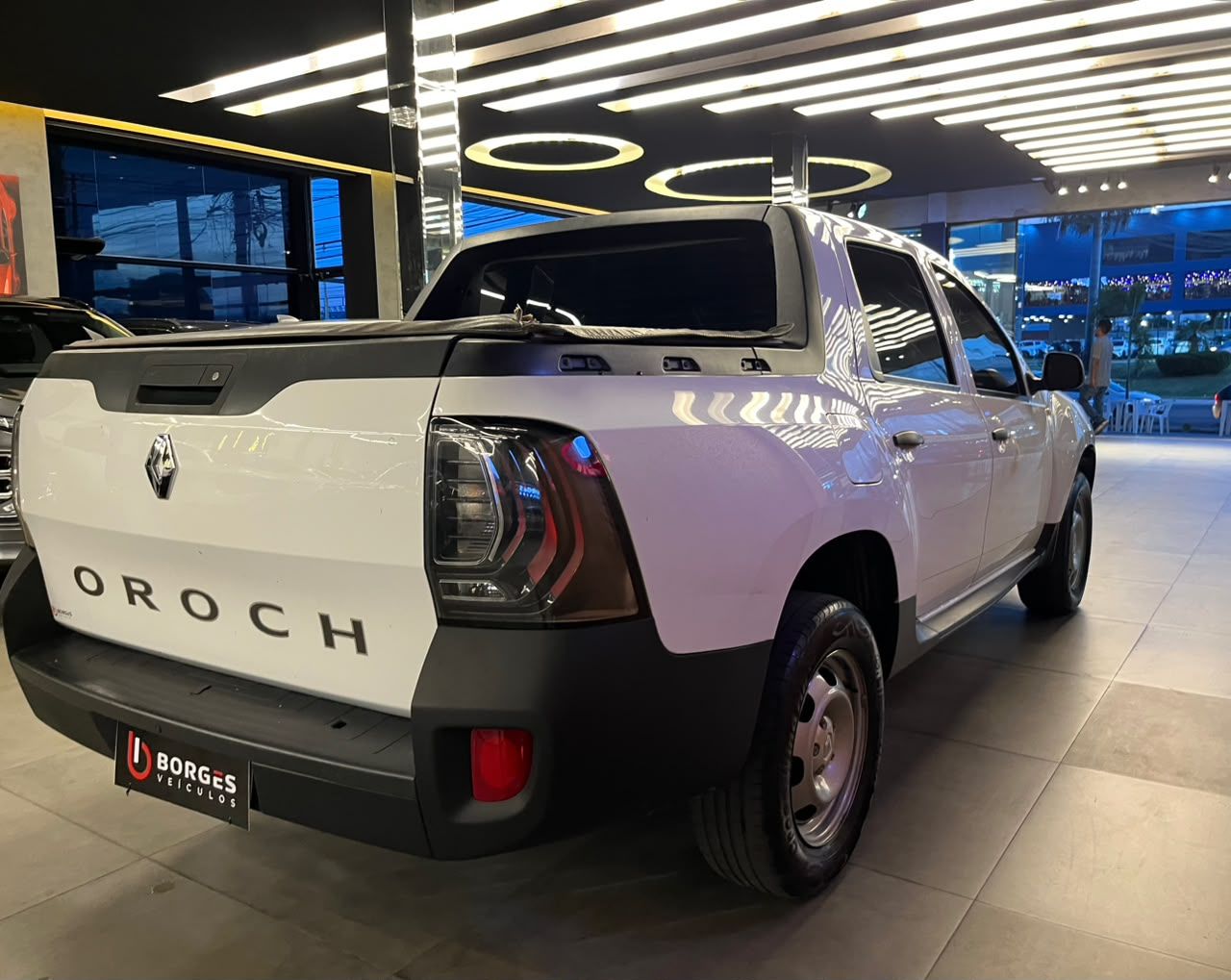 Renault Oroch 16 4x2 2024