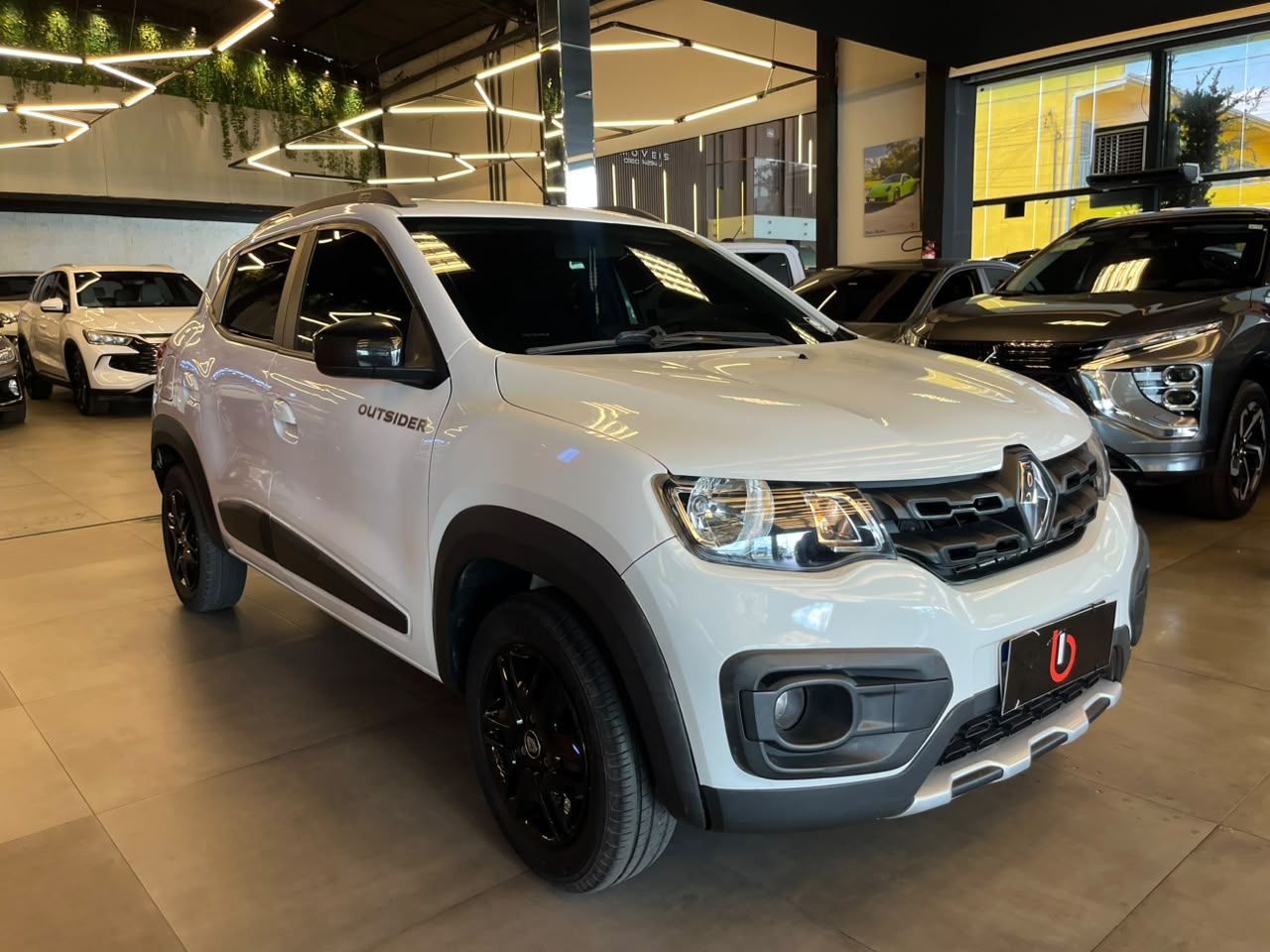 Renault Kwid Outsider 1.0 Flex 12v 5p Mec 2021