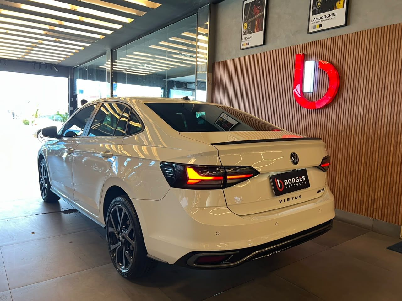 Volkswagen Virtus Exclusive 250tsi 1.4 Flex 16V AUT 2025