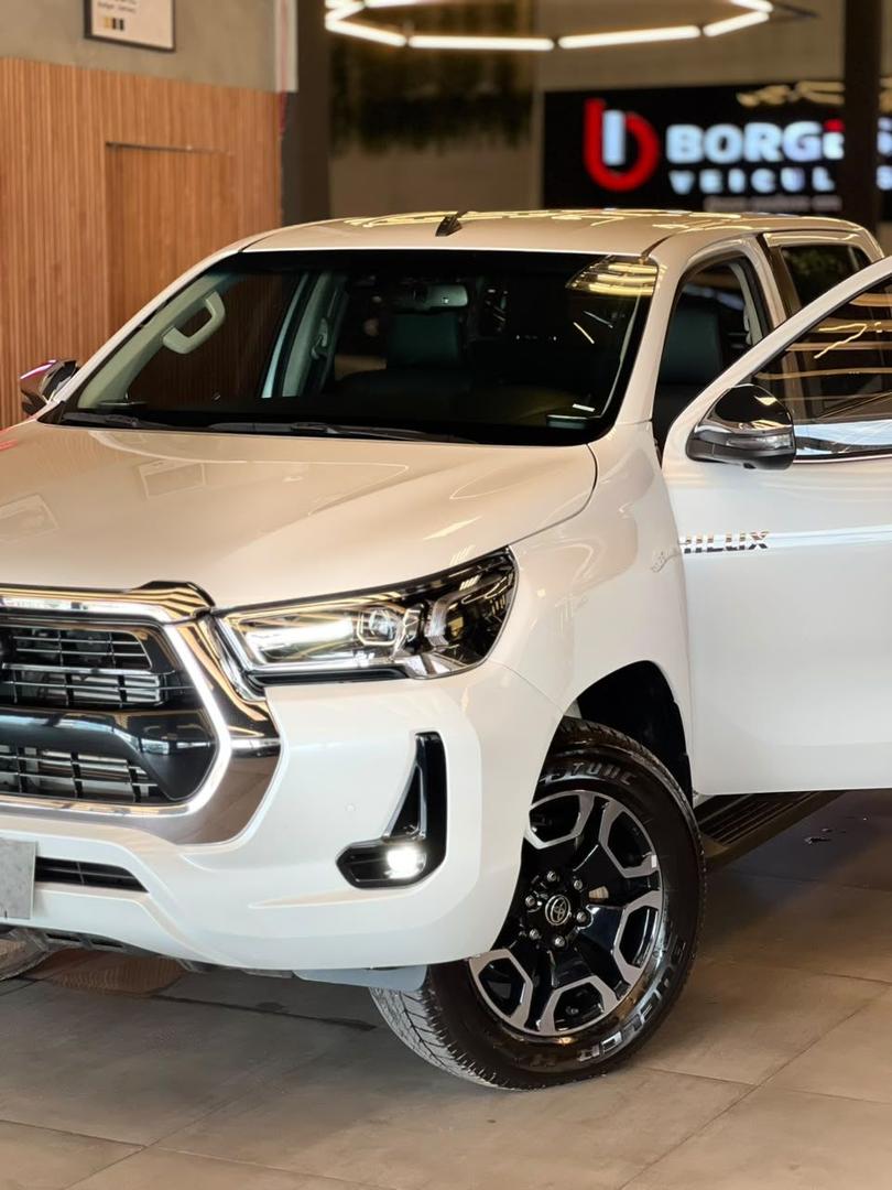 Toyota Hilux CD SRX A4FD 2025