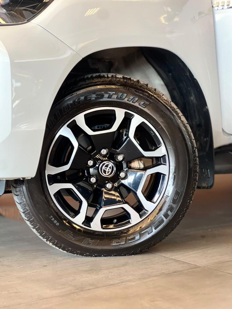 Toyota Hilux CD SRX A4FD 2025