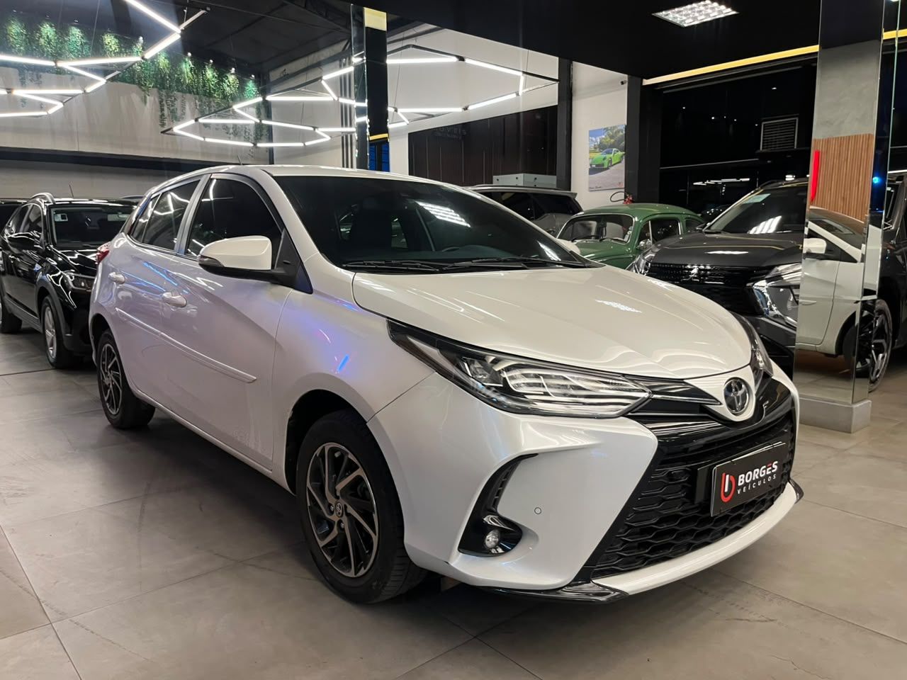 Toyota Yaris XLS 1.5 Flex 16V 5p AUT. 2023