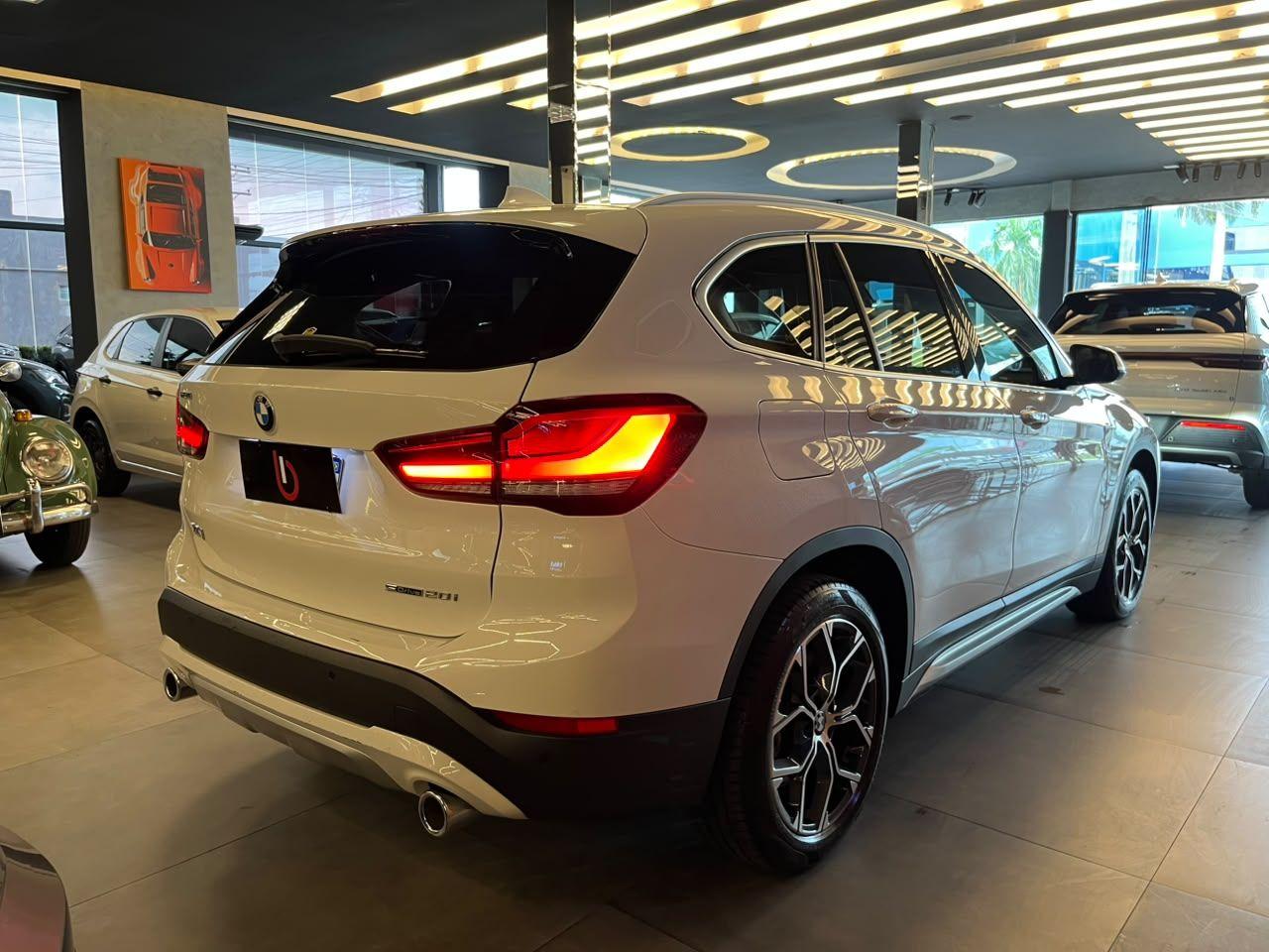 Bmw X1 2.0 Sdrive 20i Active Flex AUT 2022