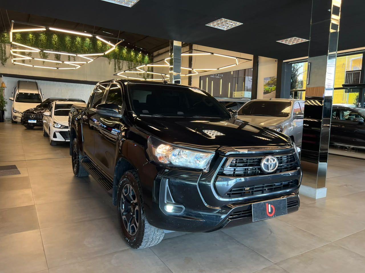 Toyota Hilux CD SRV A4FD 2021