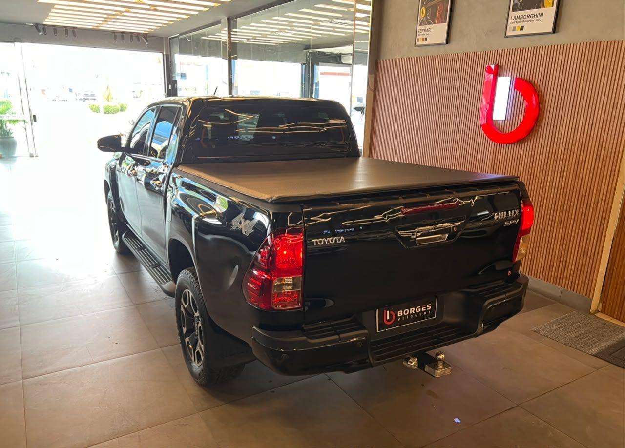 Toyota Hilux CD SRV A4FD 2021