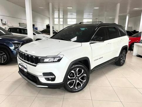JEEP COMMANDER LIMITED T270 1.3 TB FLEX AUT