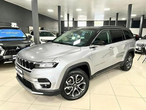 JEEP COMMANDER LIMITED T270 1.3 TB FLEX AUT