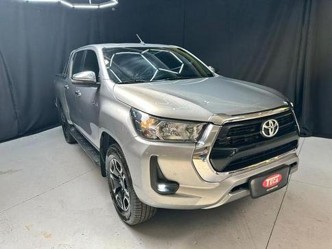 TOYOTA HILUX 2.8 SRV 4X4 CD 16V DIESEL 4P AUTOMATICO