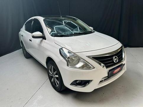 NISSAN VERSA 16SL CVT