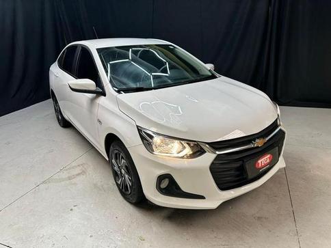CHEVROLET ONIX PLUS 10MT LT2